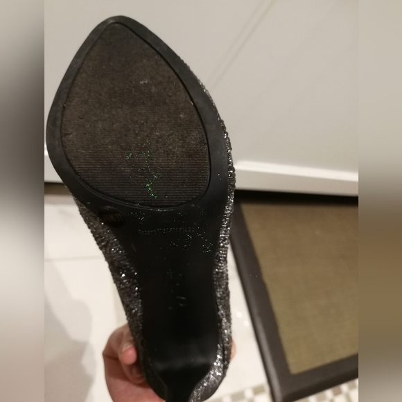 Jessica simpson high heels - Picture 3 of 3